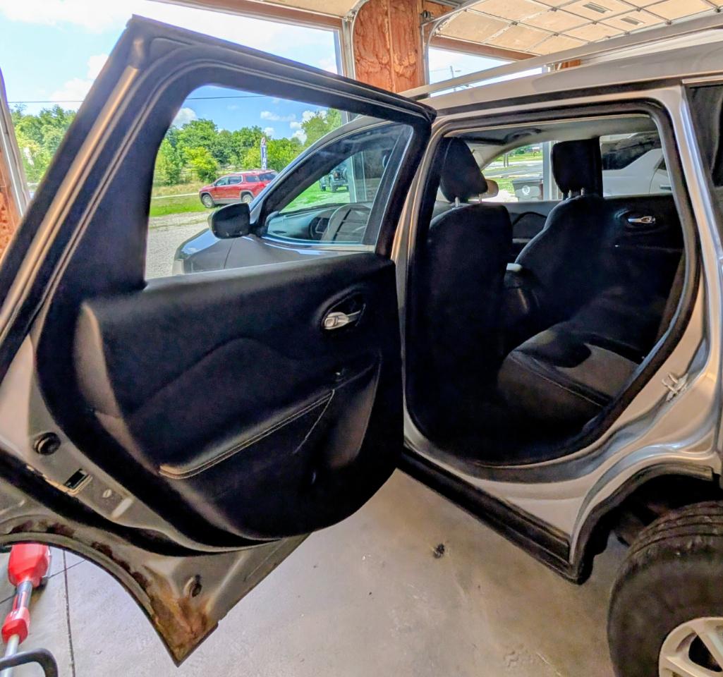 Jeep Cherokee 4WD 4dr Latitude 2014