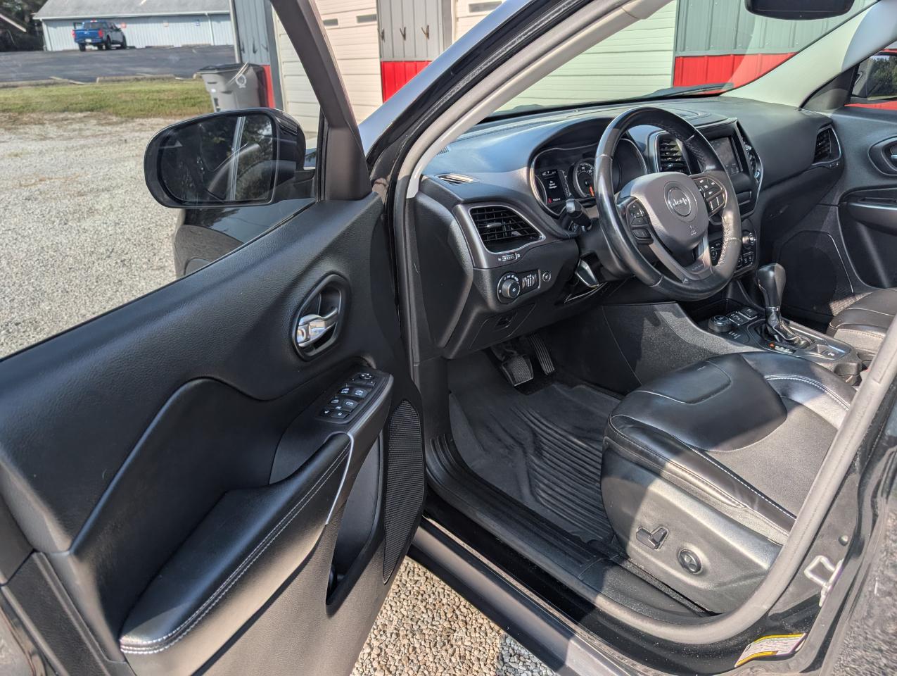 Jeep Cherokee Latitude Plus 4WD 2019