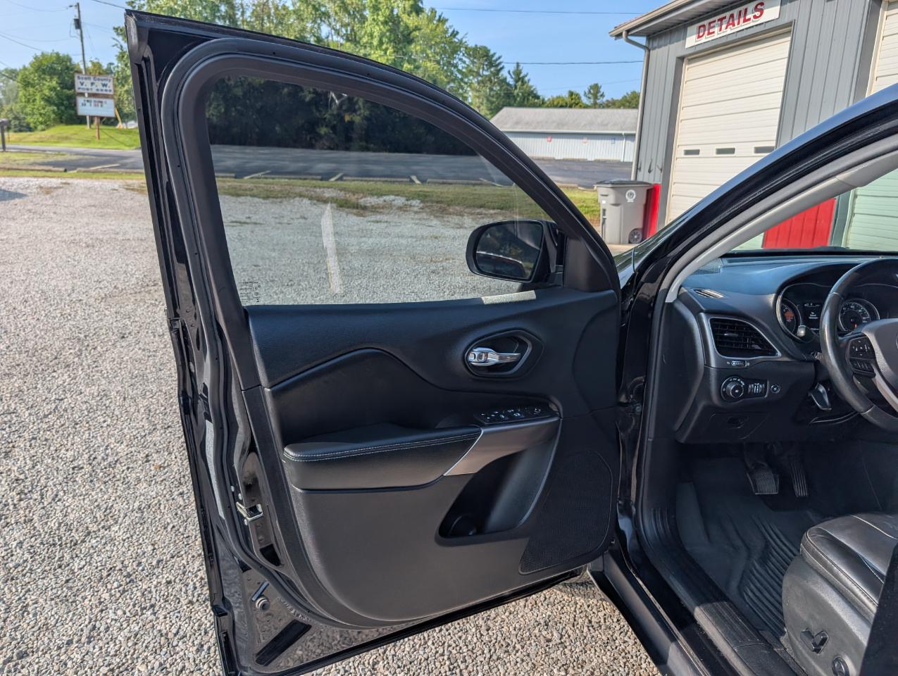 Jeep Cherokee Latitude Plus 4WD 2019
