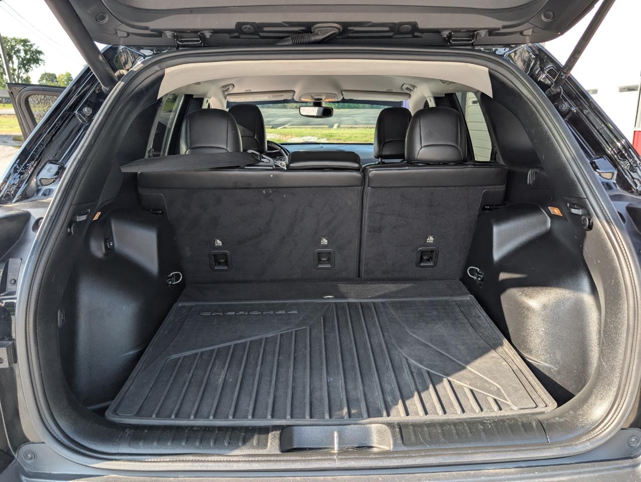 Jeep Cherokee Latitude Plus 4WD 2019