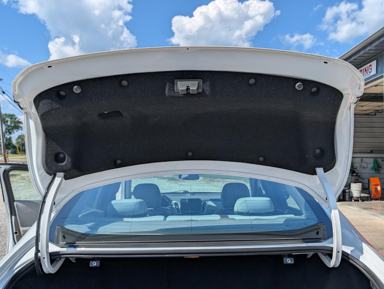 Chevrolet Malibu 4dr Sdn LS w/1FL 2020