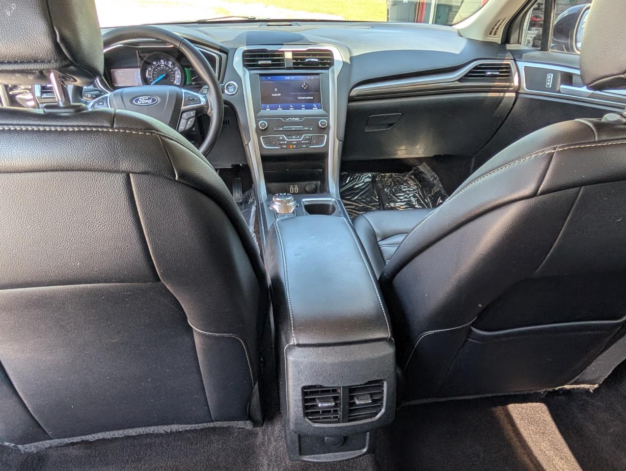 Ford Fusion SEL FWD 2020