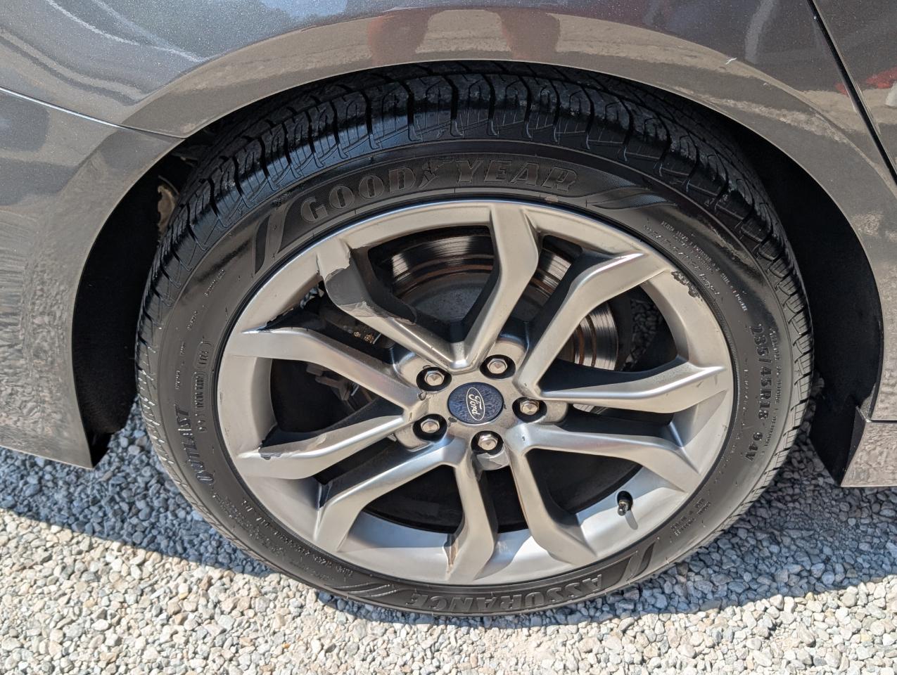 Ford Fusion SEL FWD 2020
