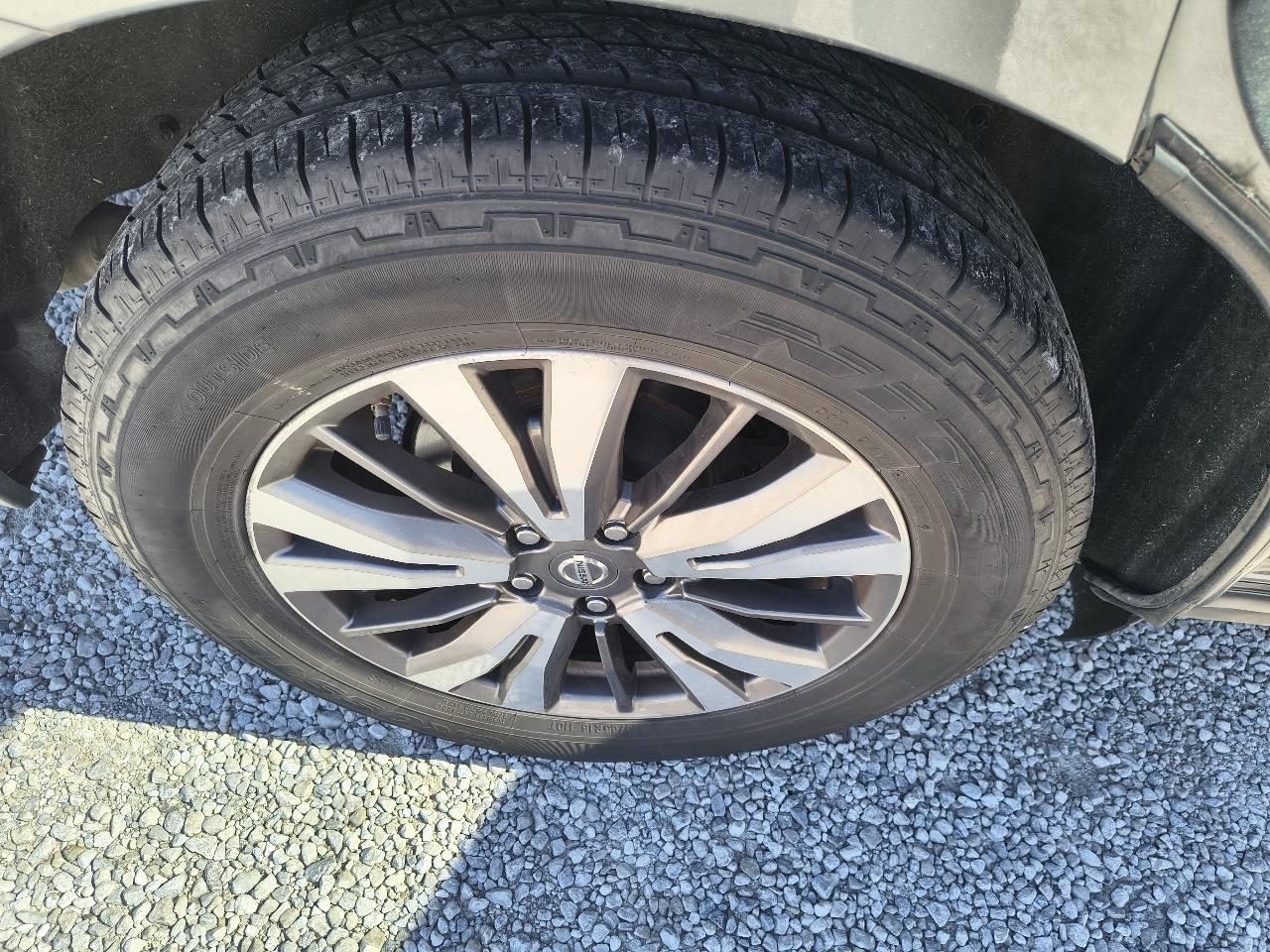 Nissan Pathfinder  2019