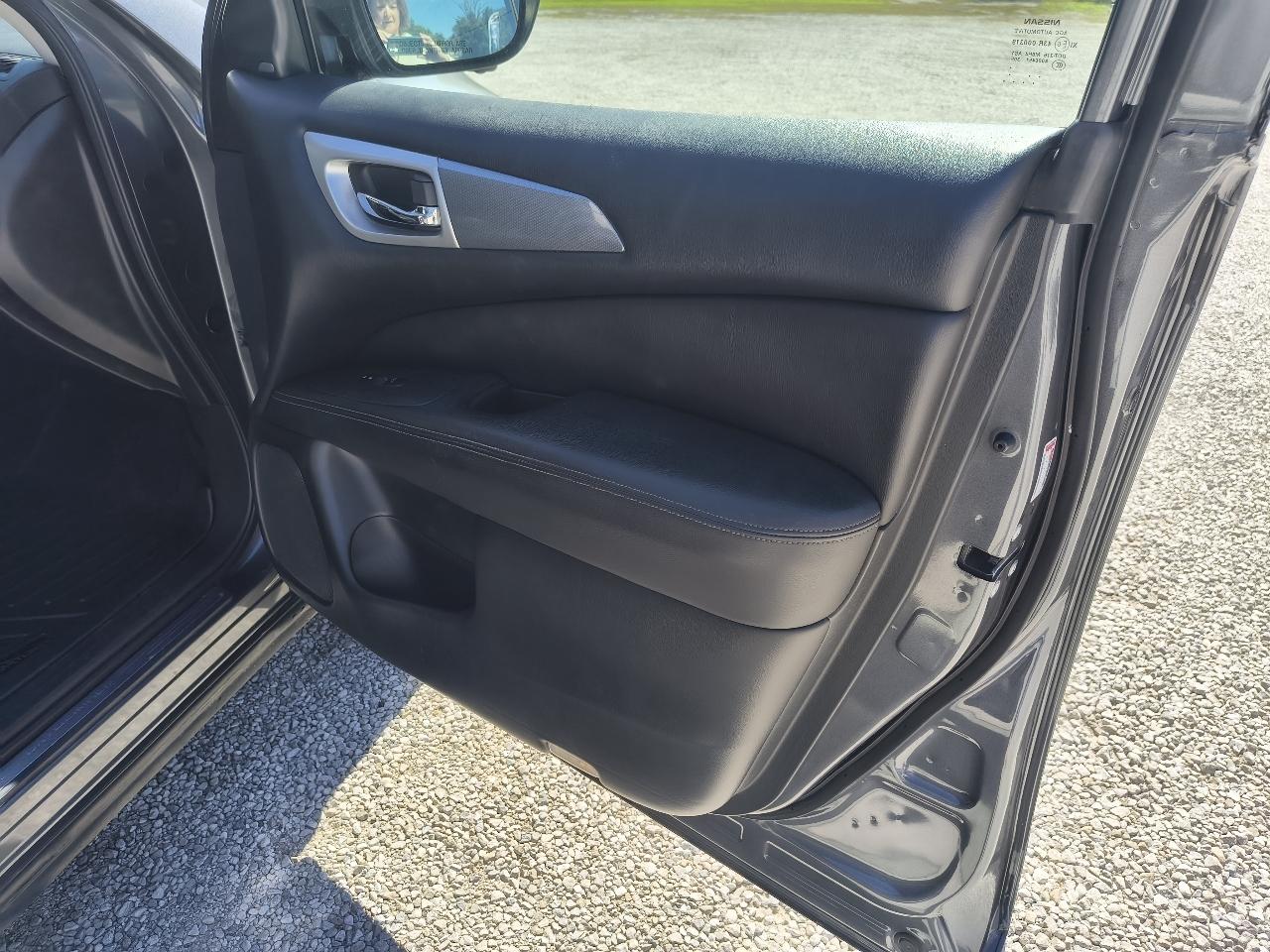 Nissan Pathfinder  2019