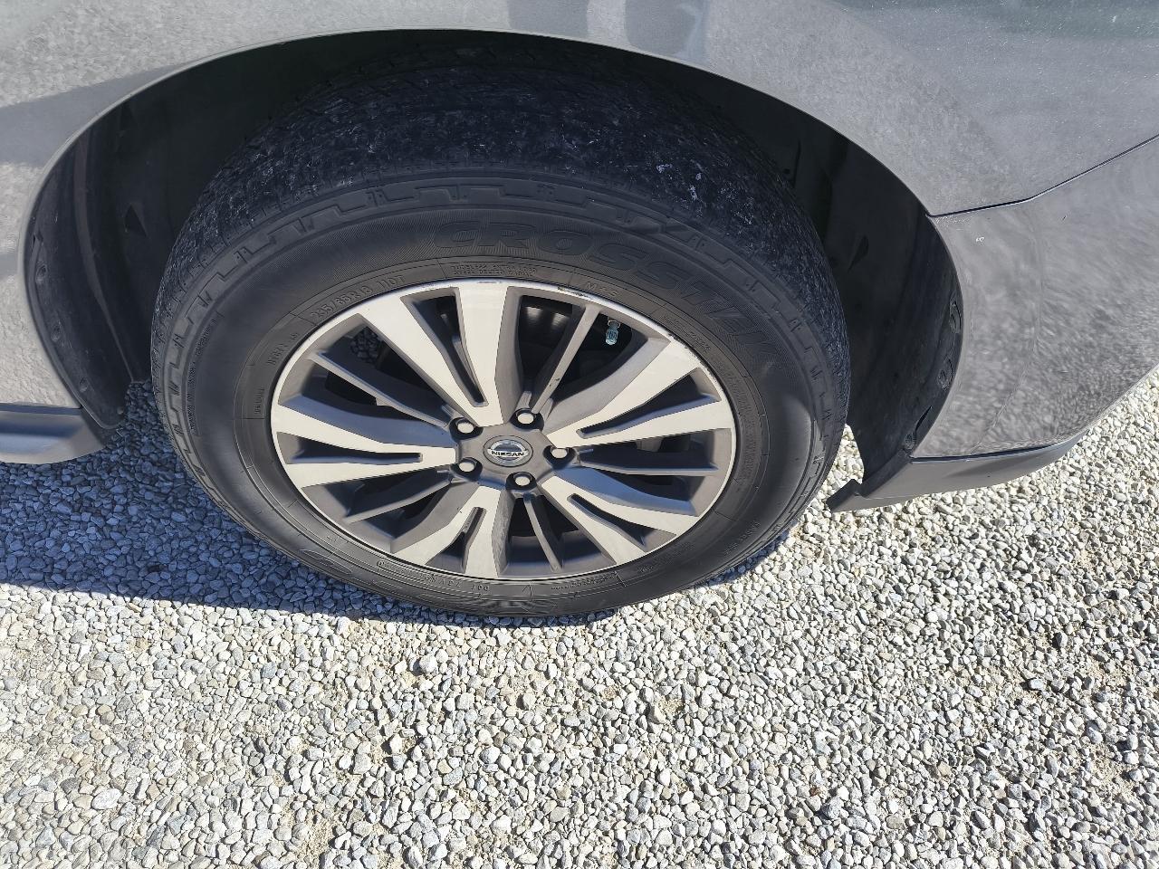 Nissan Pathfinder  2019