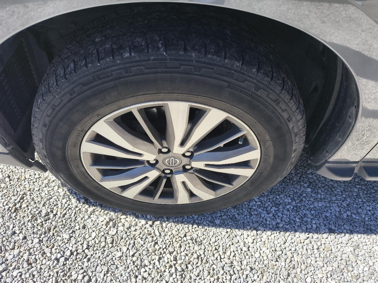Nissan Pathfinder  2019