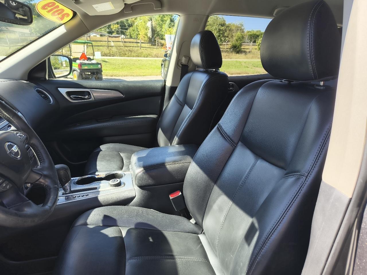 Nissan Pathfinder  2019