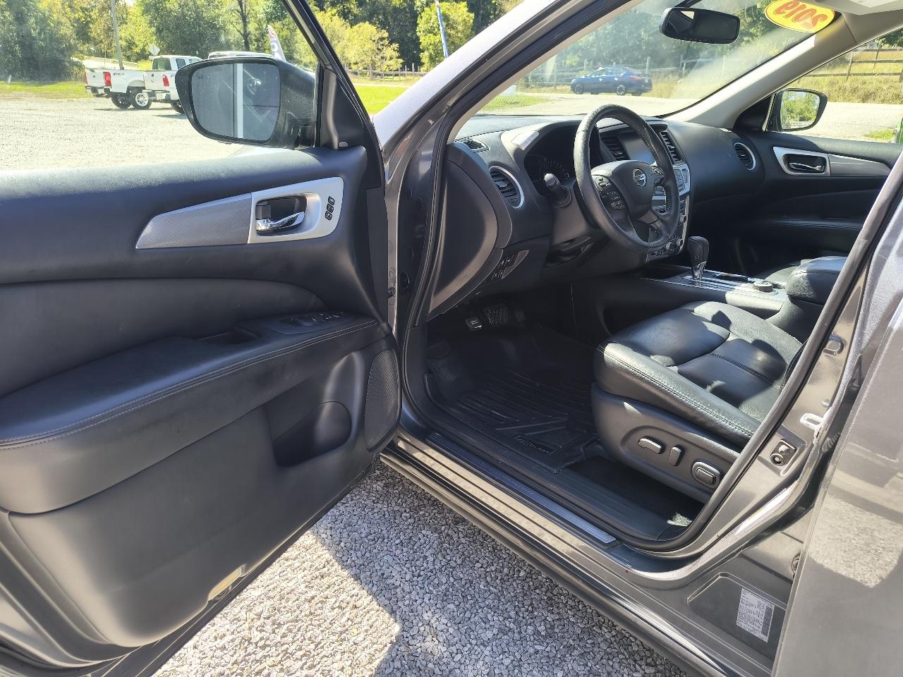 Nissan Pathfinder  2019