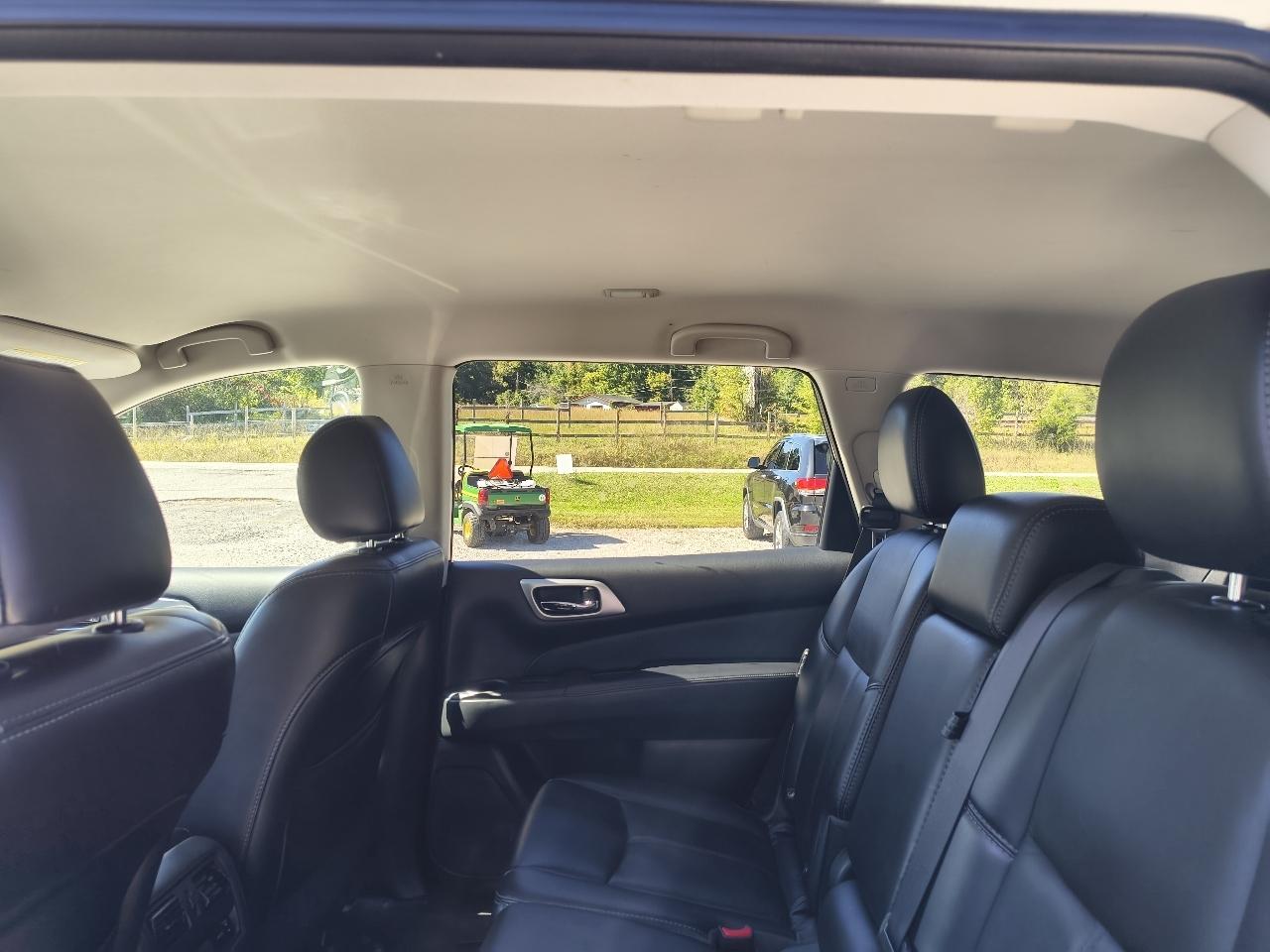 Nissan Pathfinder  2019