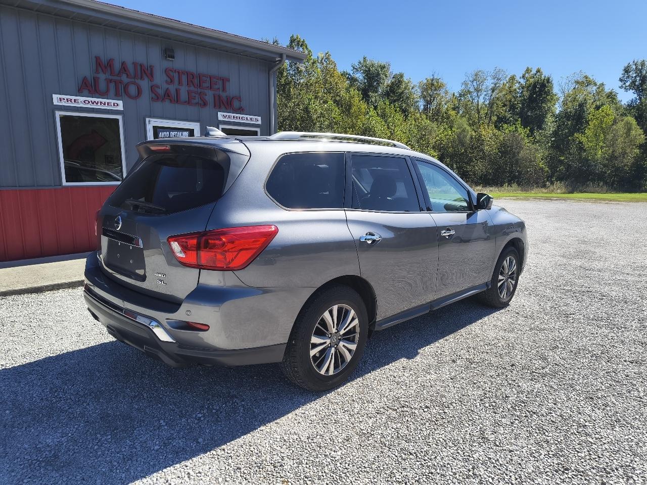 Nissan Pathfinder  2019