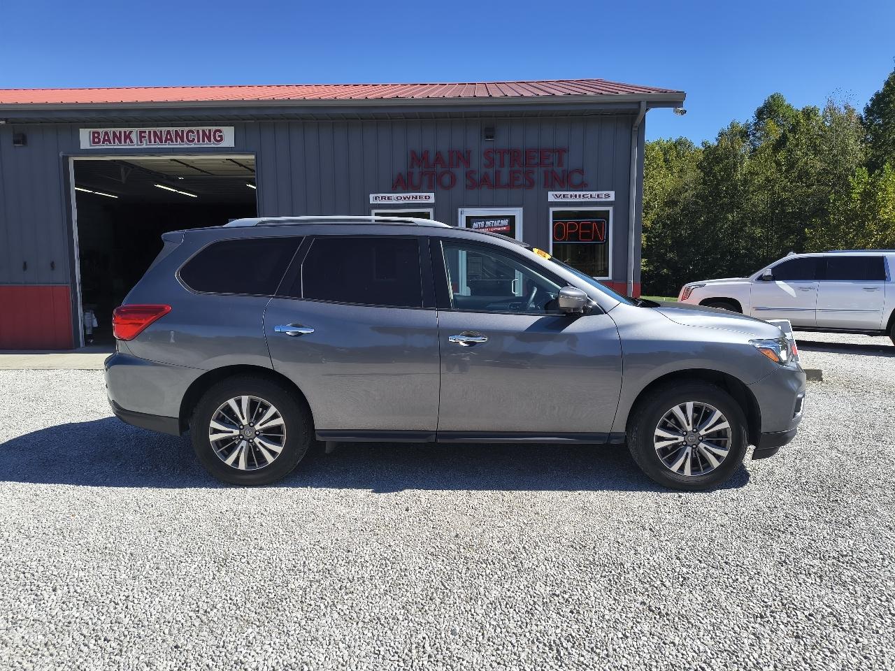 Nissan Pathfinder  2019