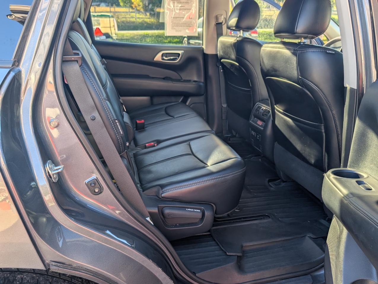 Nissan Pathfinder photo 23