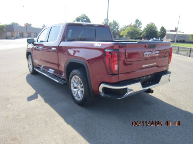 GMC Sierra 1500 SLT Crew Cab Short Box 4WD 2020 GMC Sierra 1500 SLT Crew Cab Short Box 4WD 2020