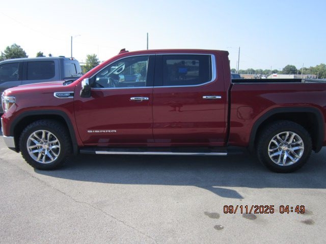 GMC Sierra 1500 SLT Crew Cab Short Box 4WD 2020 GMC Sierra 1500 SLT Crew Cab Short Box 4WD 2020