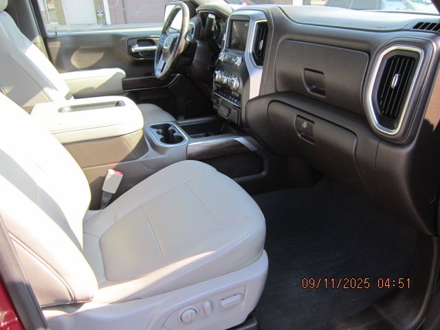 GMC Sierra 1500 SLT Crew Cab Short Box 4WD 2020 GMC Sierra 1500 SLT Crew Cab Short Box 4WD 2020