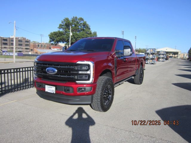 2025 Ford F-250 SD Platinum Crew Cab 4WD