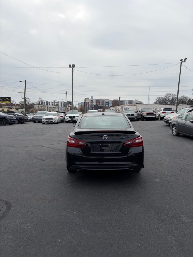 Nissan Altima  2018