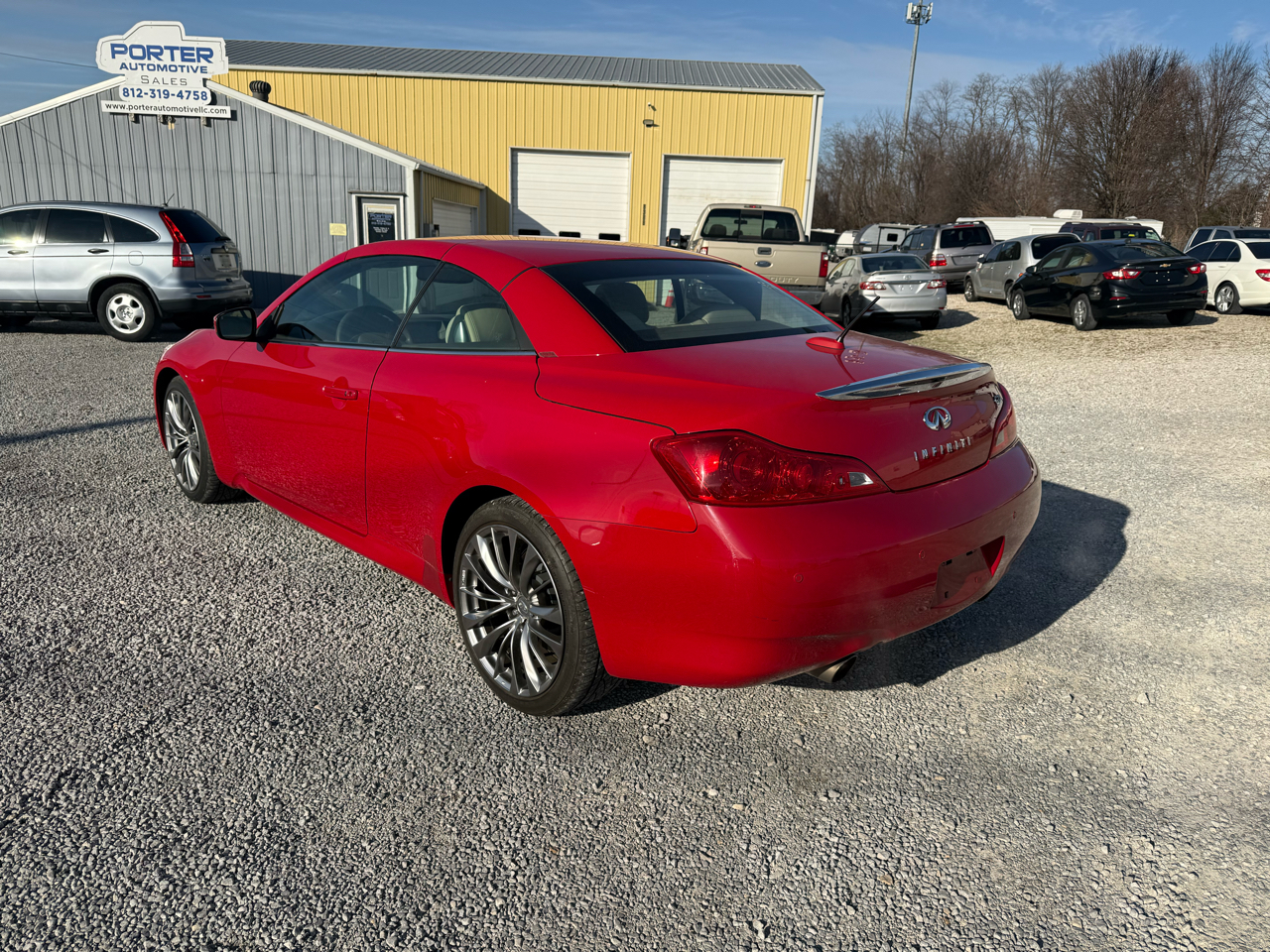 Infiniti G Convertible Base 2011