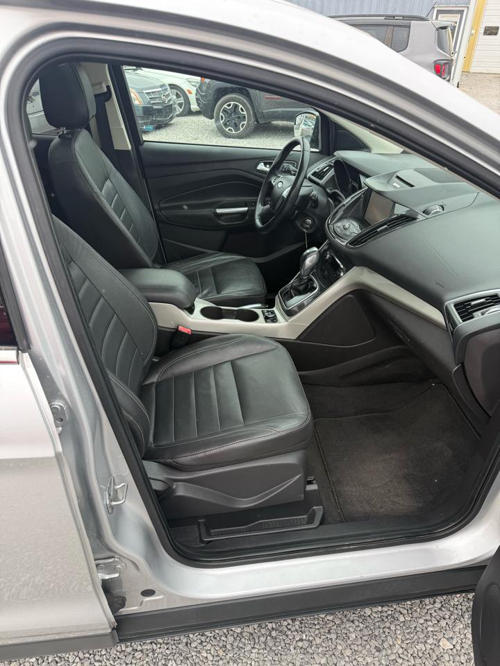 Ford Escape SEL 4WD 2013