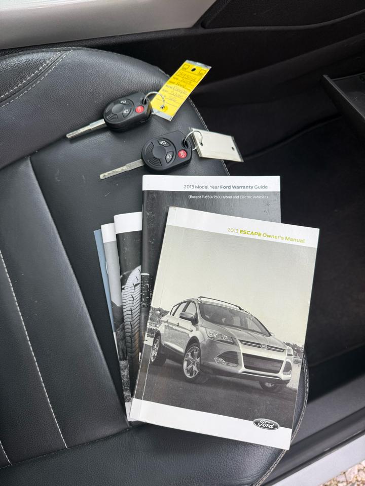 Ford Escape SEL 4WD 2013