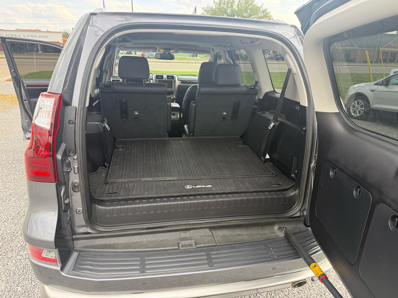 Lexus GX 460 Base 2019