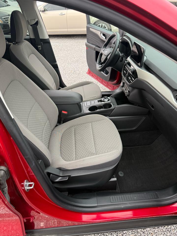 Ford Escape SE 2021