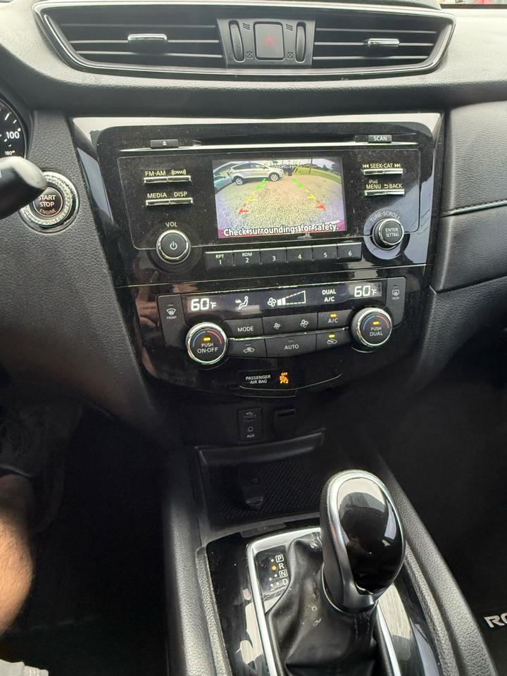 Nissan Rogue SV 2WD 2017