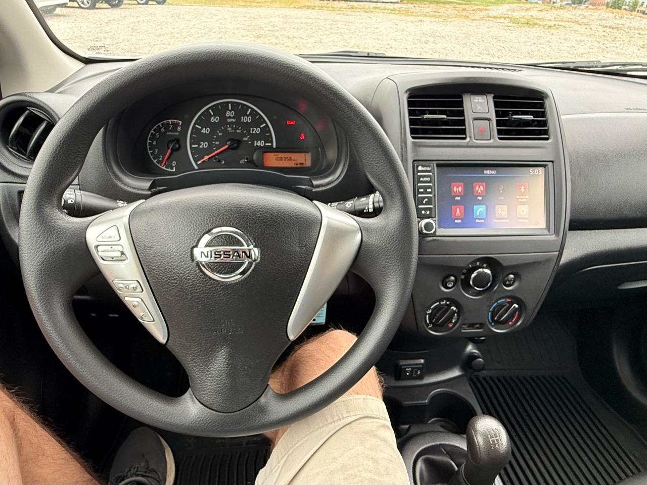 Nissan Versa 1.6 S 5M 2019