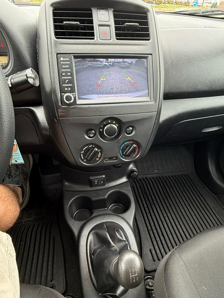 Nissan Versa 1.6 S 5M 2019