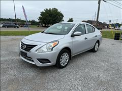 2019 Nissan Versa 