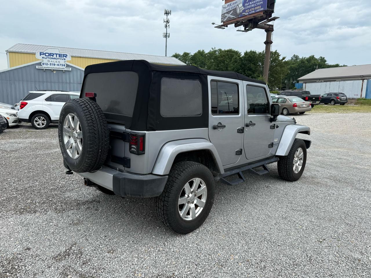 Jeep Wrangler Unlimited Sahara 4WD 2015