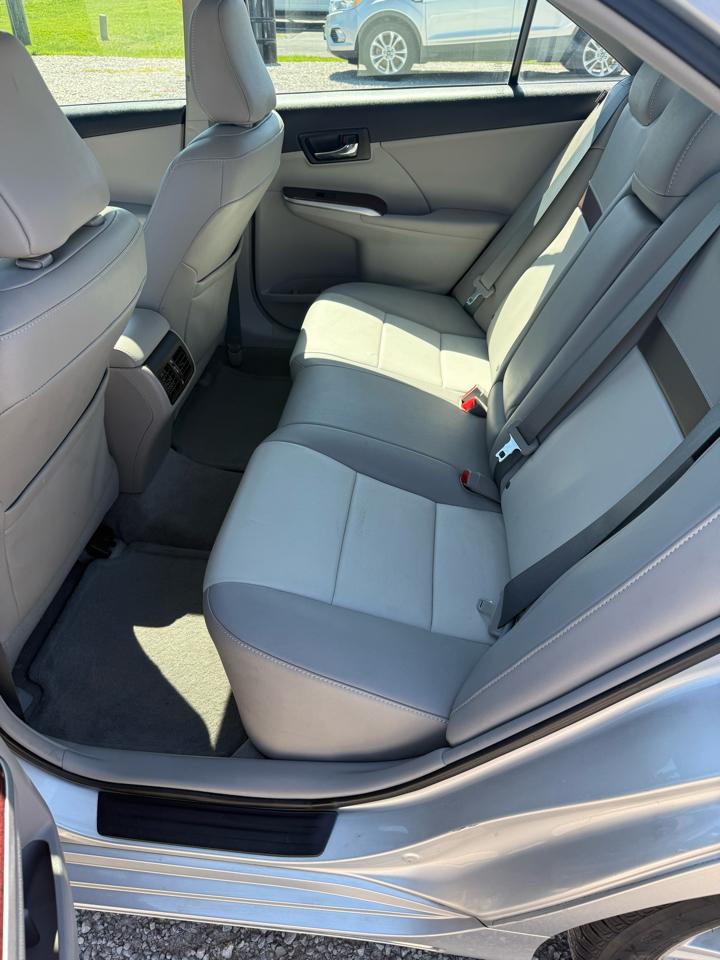 Toyota Camry SE 2012