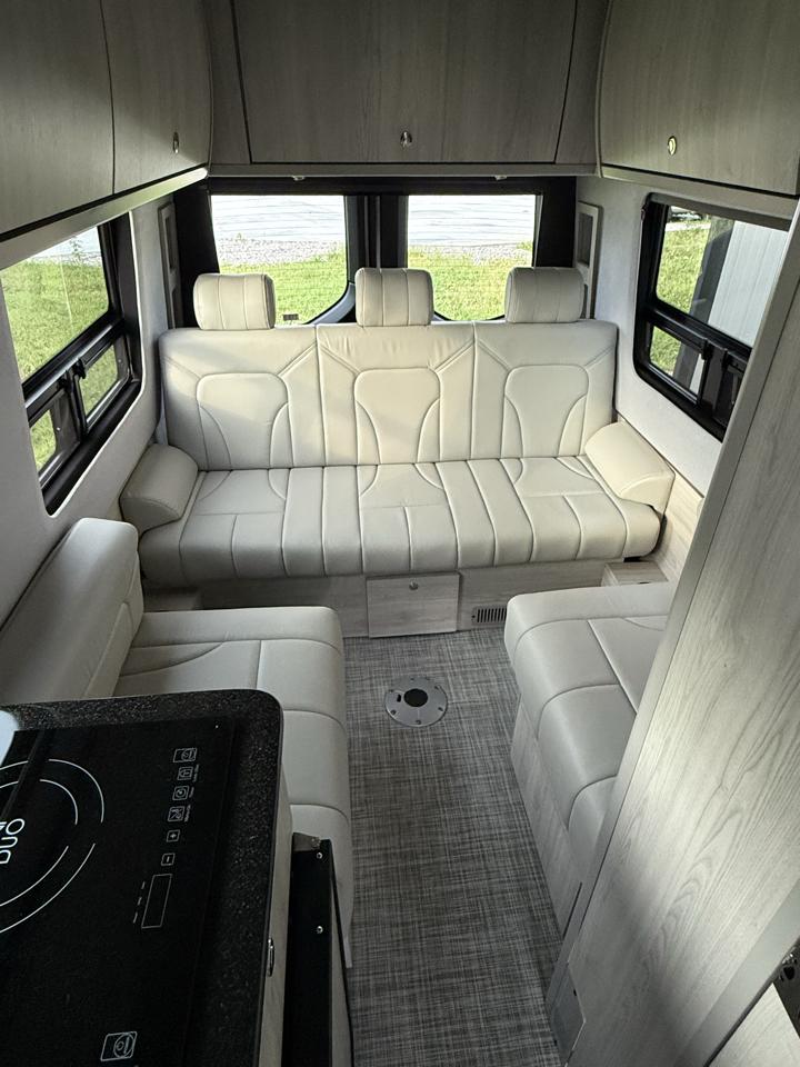 Mercedes-Benz Sprinter 3500 170-in. WB 2021