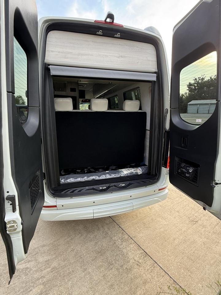 Mercedes-Benz Sprinter 3500 170-in. WB 2021