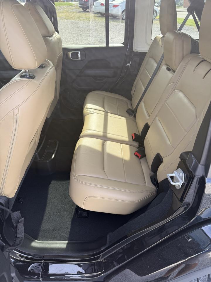Jeep Wrangler Unlimited Sahara 2018