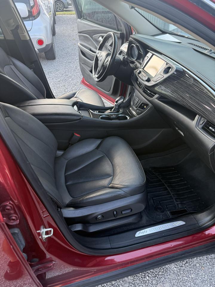 Buick Envision Essense 2017