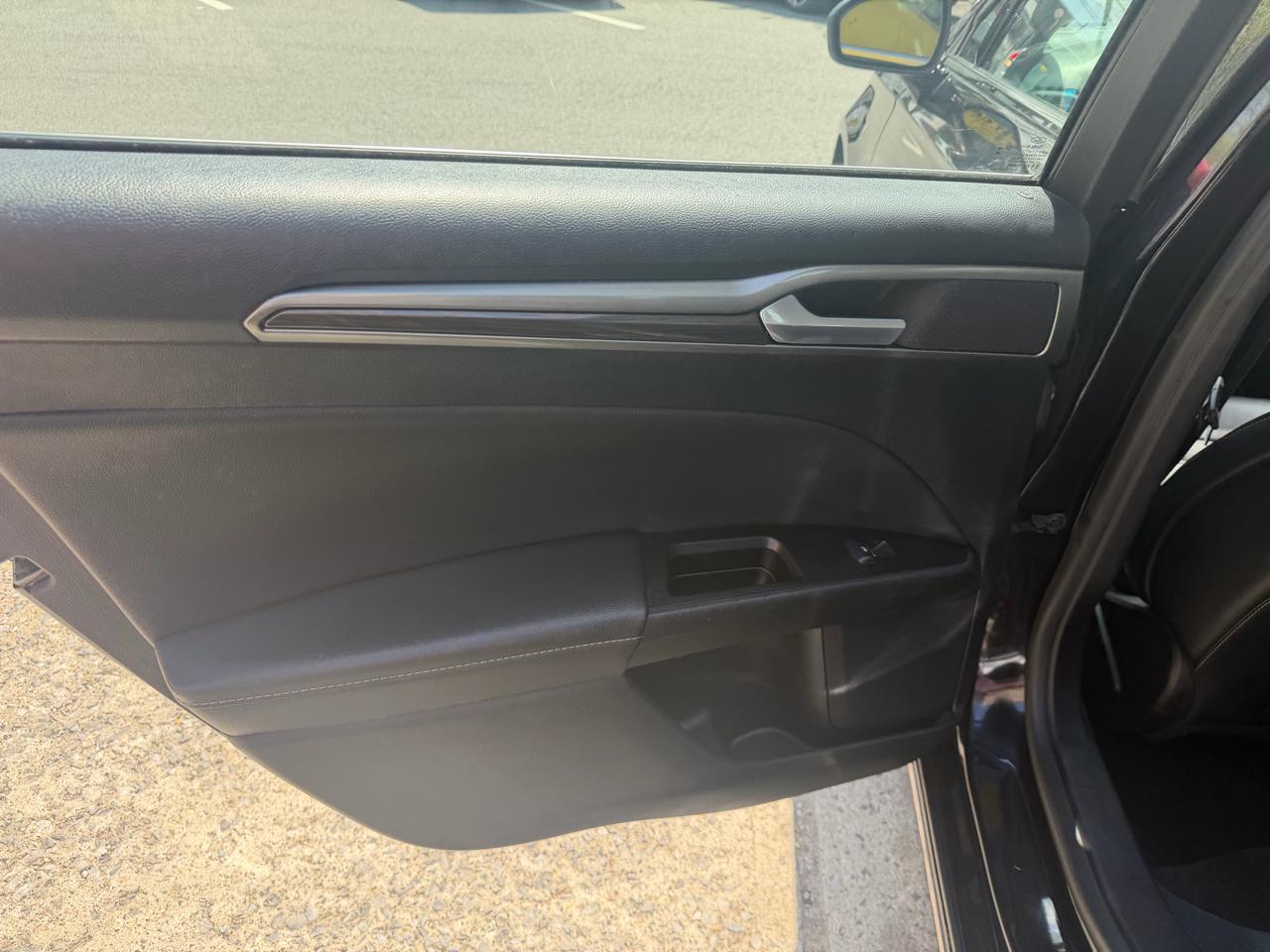 Ford Fusion SEL 2020