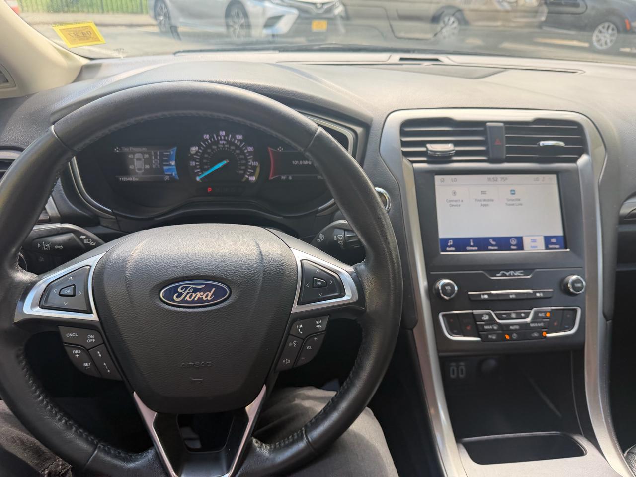 Ford Fusion SEL 2020