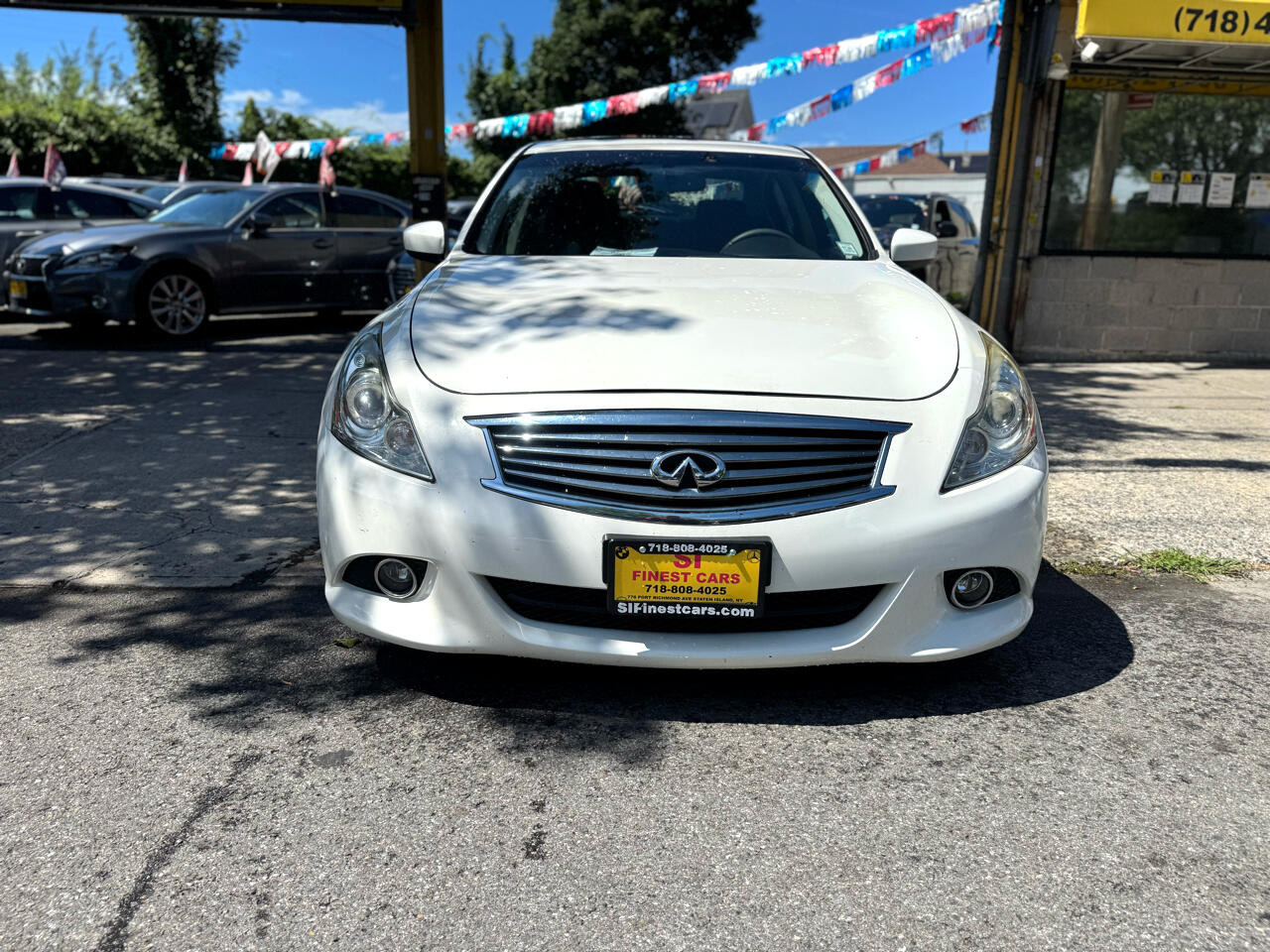 2015 Infiniti Q40 photo 2