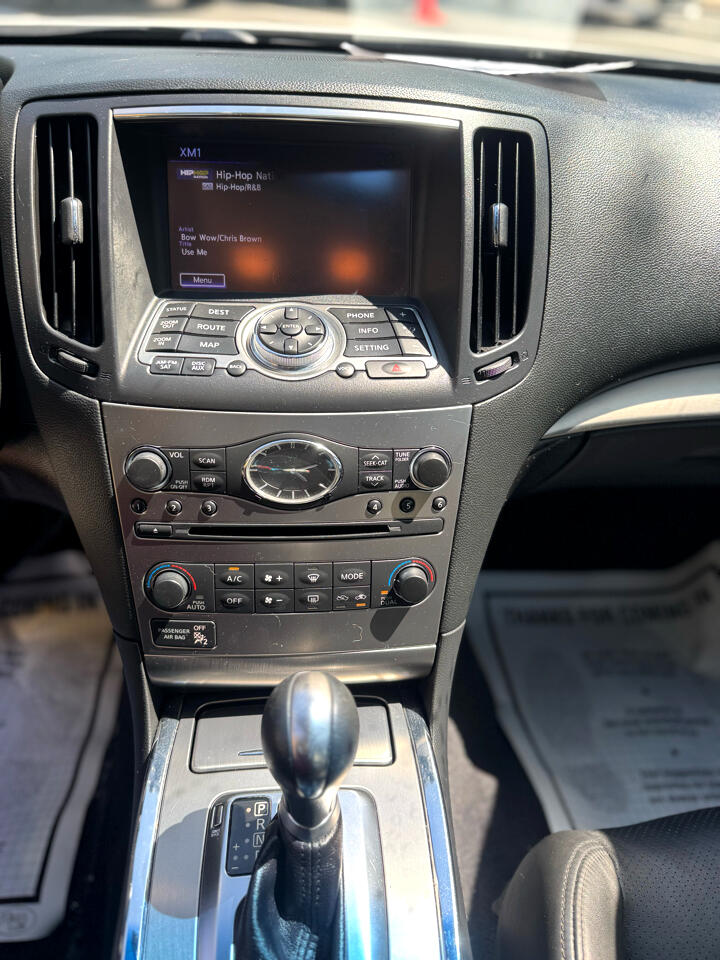 2015 Infiniti Q40 photo 14