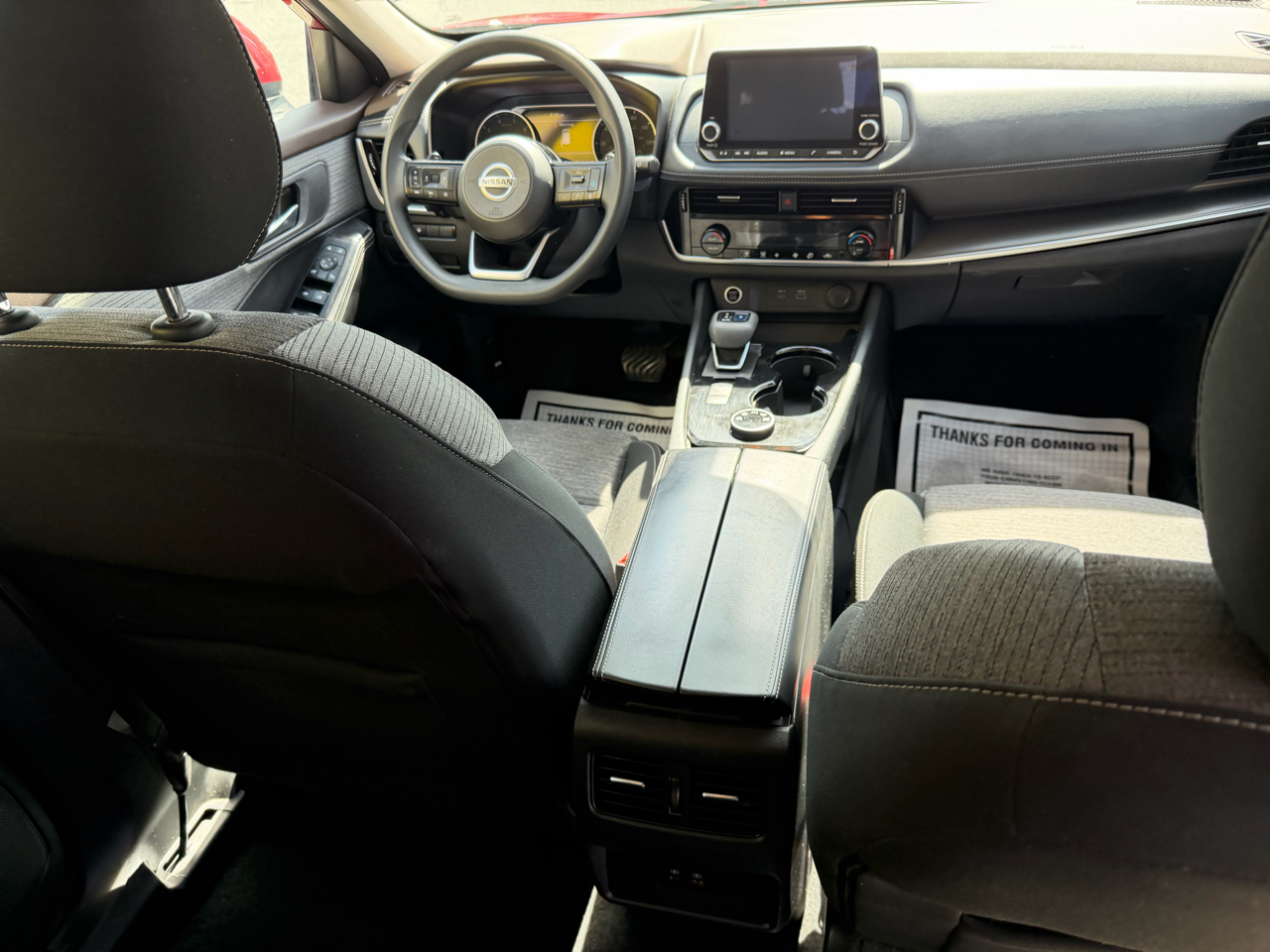 2021 Nissan Rogue SV AWD photo 3