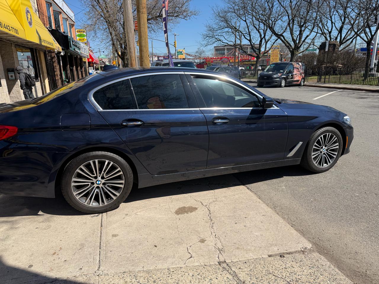 BMW 5-Series 530i xDrive 2018