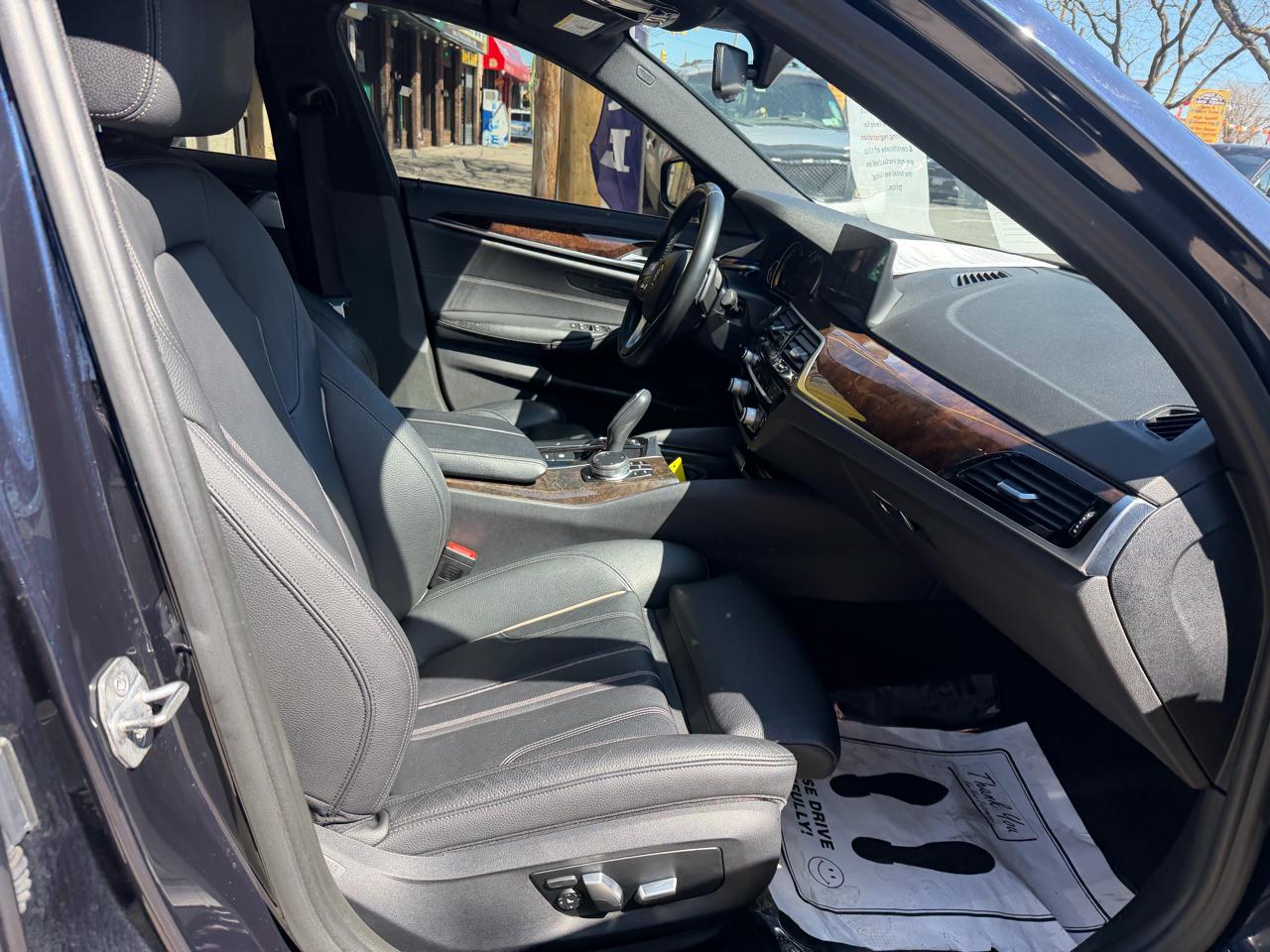 BMW 5-Series 530i xDrive 2018