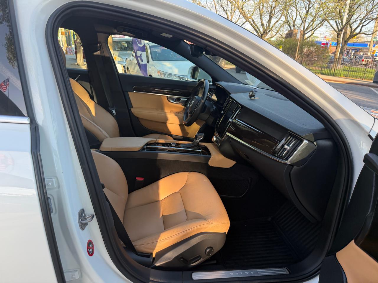 Volvo S90 T5 Momentum 2019