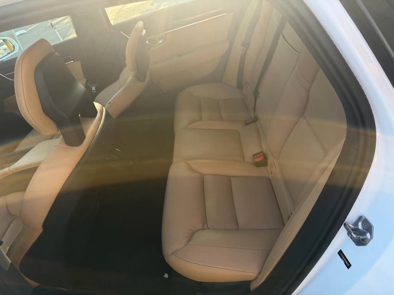 Volvo S90 T5 Momentum 2019