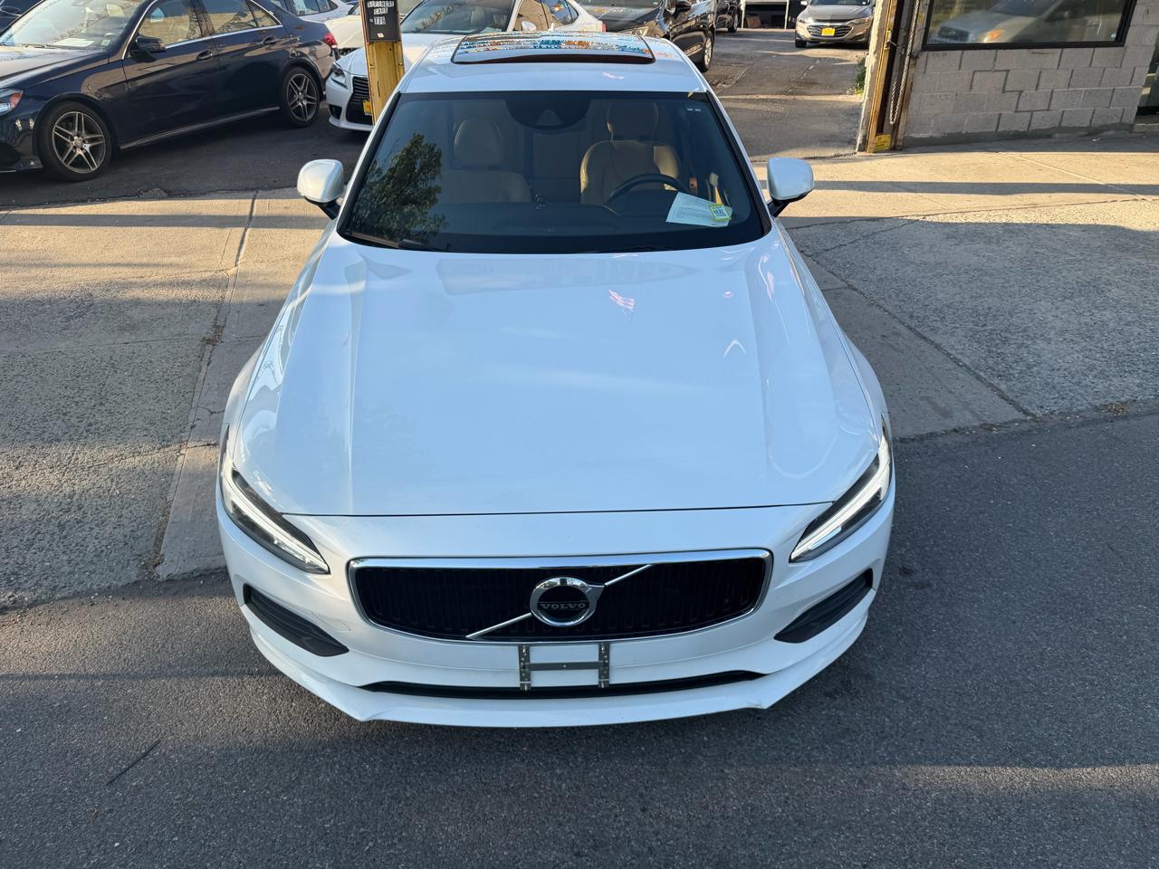 Volvo S90 T5 Momentum 2019