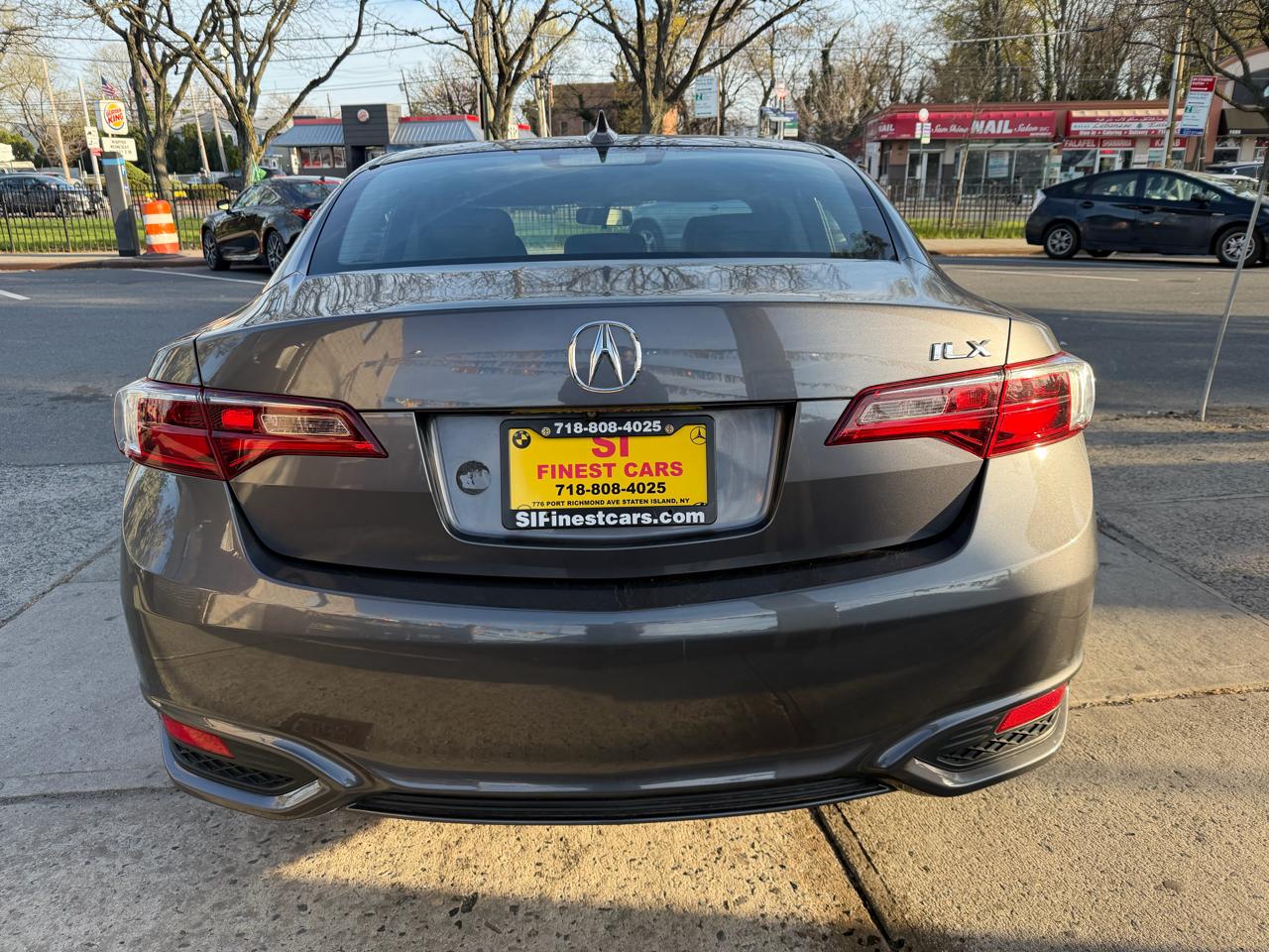 Acura ILX 8-Spd AT w/ AcuraWatch Plus Package 2018