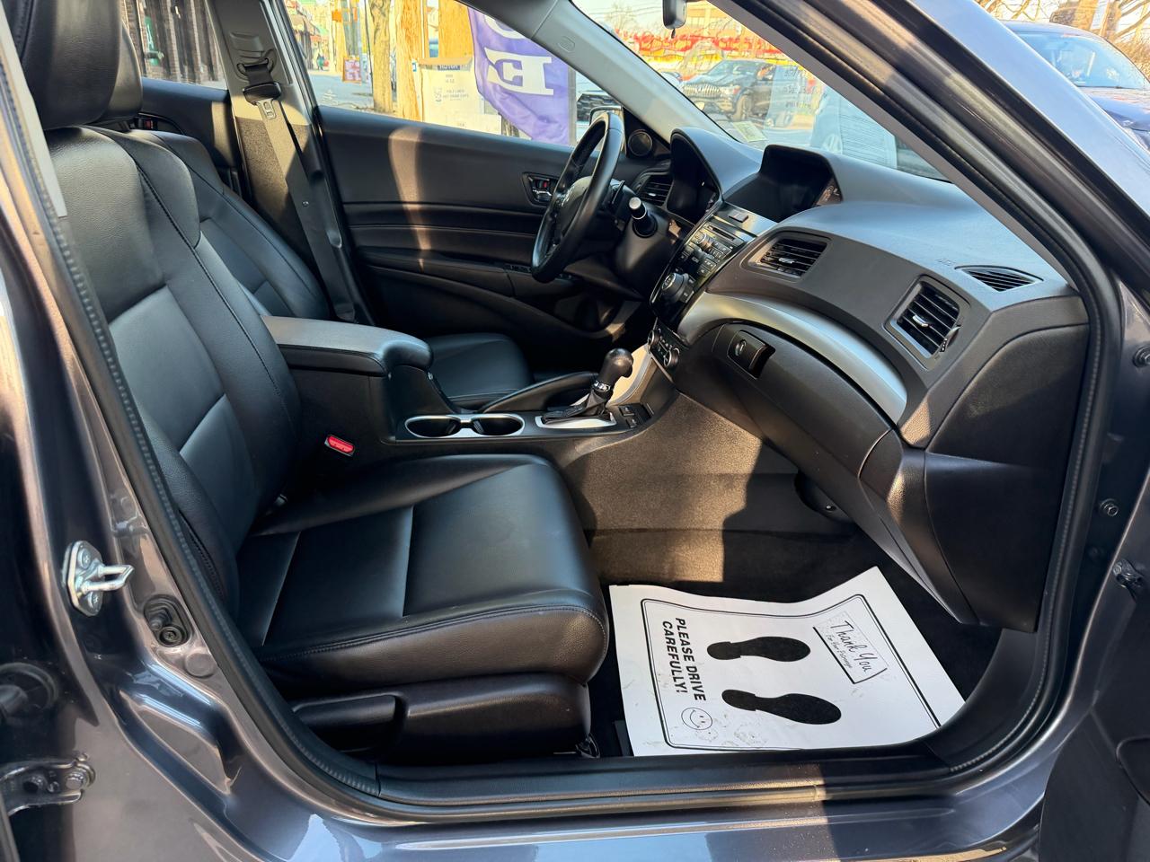 Acura ILX 8-Spd AT w/ AcuraWatch Plus Package 2018