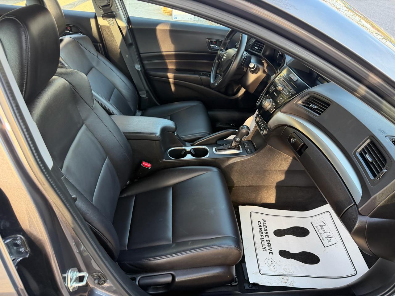Acura ILX 8-Spd AT w/ AcuraWatch Plus Package 2018